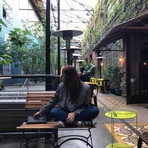 Meet your Posher, Sunny